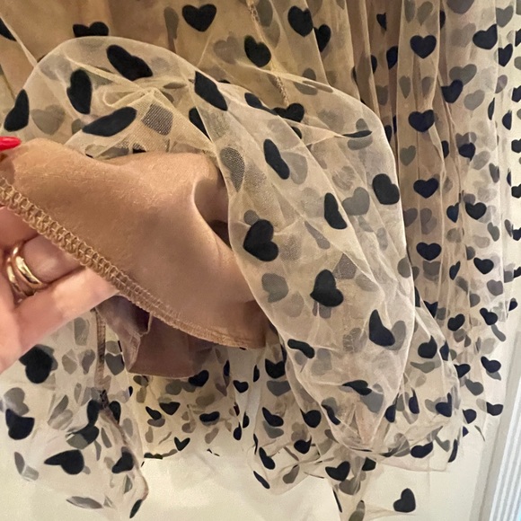 ❤️ Valentine Cute Heart Skirt 😍 - Picture 3 of 14